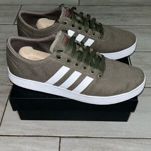 Adidas PGD 789006 Casual Men’s Sneakers Size 10 Hunter Green Color .